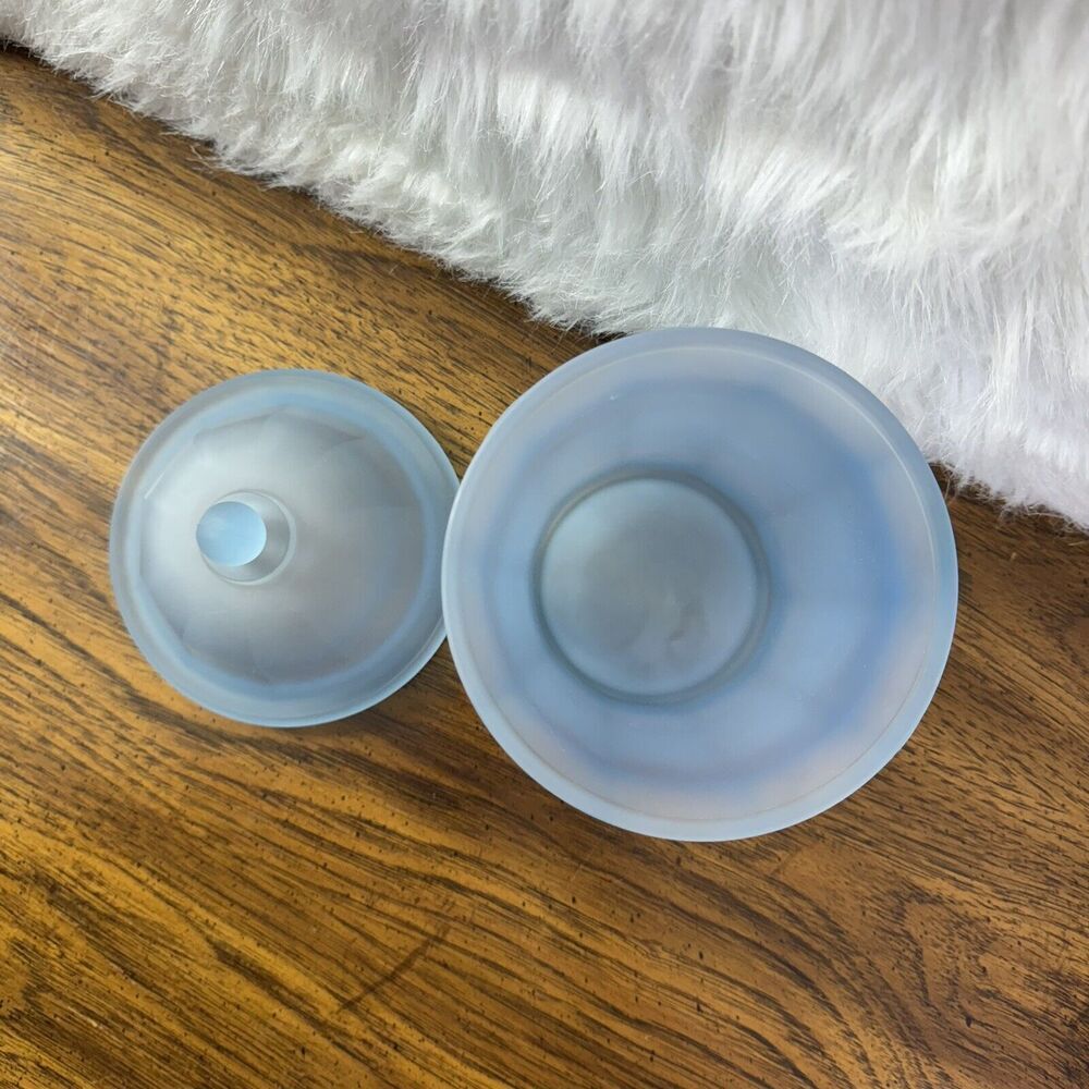 Vintage Indiana Glass Blue Satin Frosted Panel Apothecary Ginger Jar w/‎ Lid - Picture 2 of 15